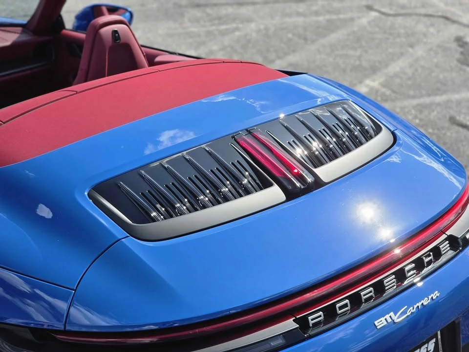 2025 Porsche 992 Carrera - Image 2 of 16