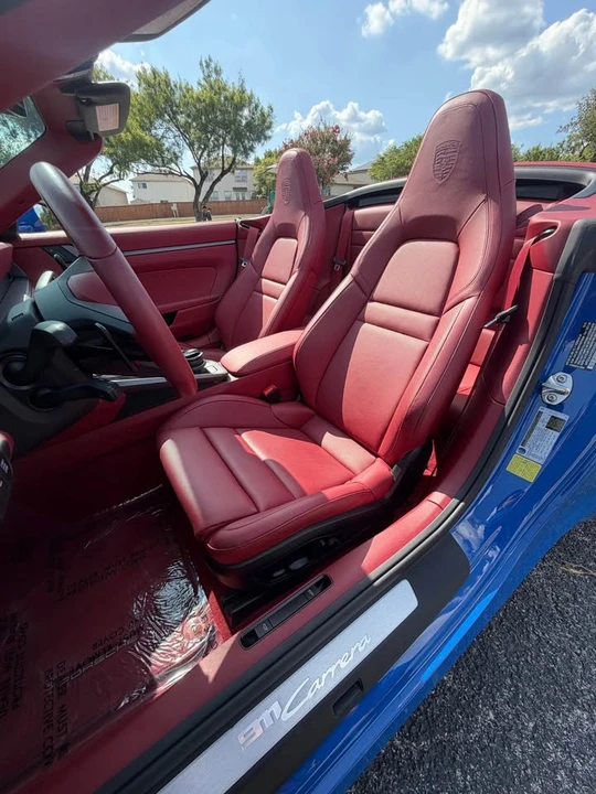 2025 Porsche 992 Carrera - Image 9 of 10