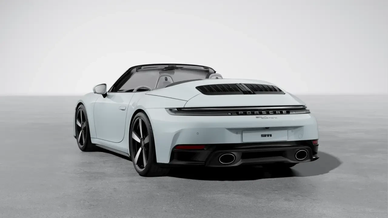 2025 Porsche 911 - Image 24 of 30