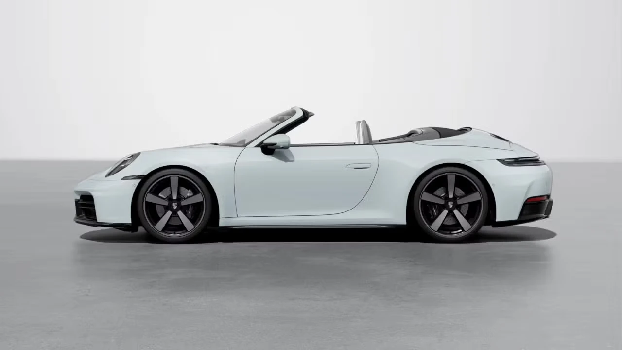 2025 Porsche 911 - Image 12 of 30