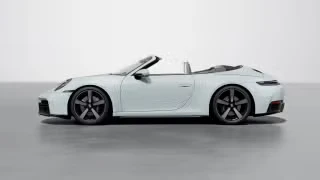 2025 Porsche 911 - Image 9 of 30