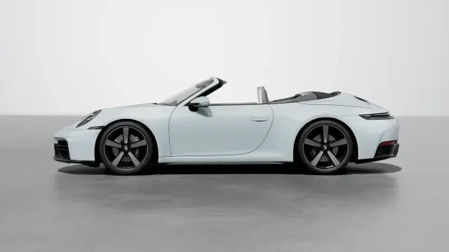 2025 Porsche 911 - Image 14 of 30