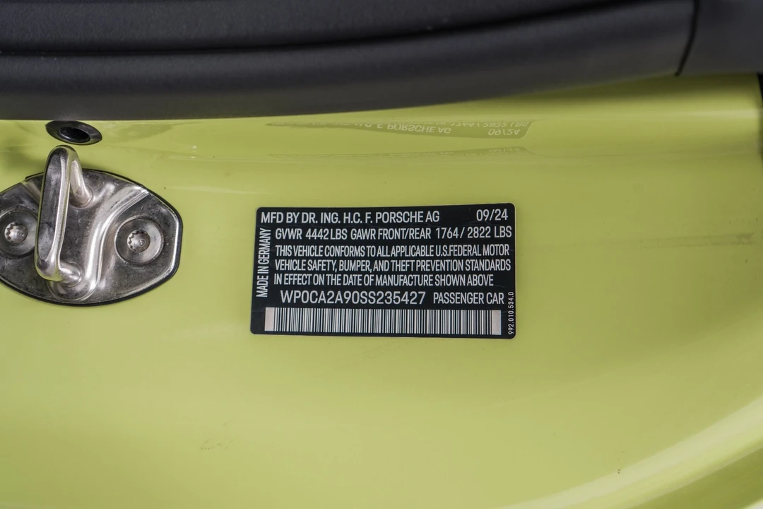 2025 Porsche 992 Carrera - Image 20 of 21