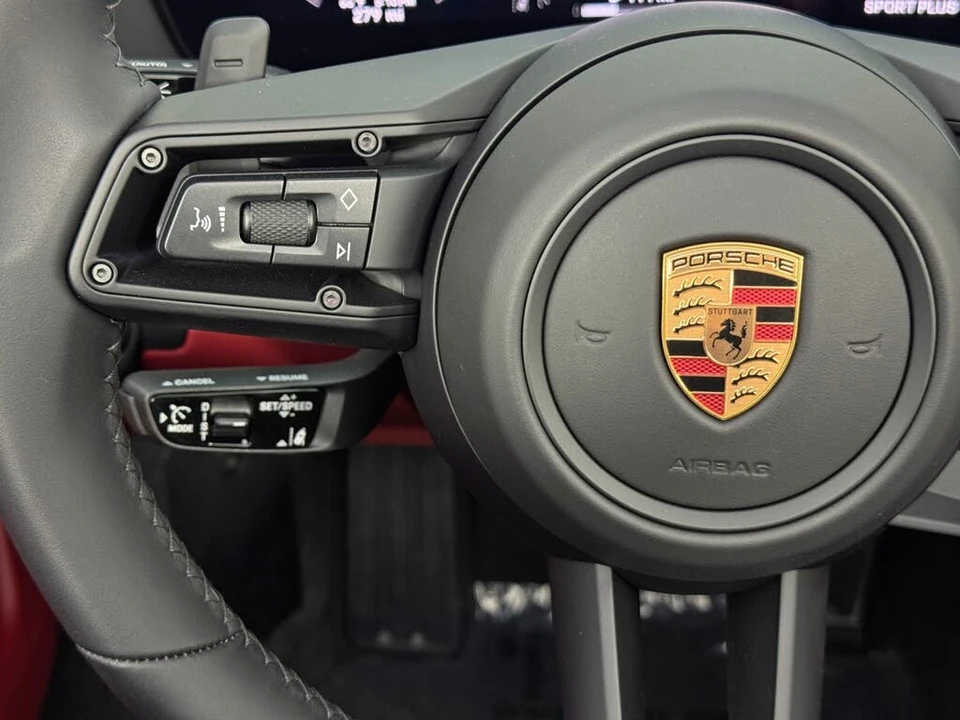2025 Porsche 992 Carrera - Image 20 of 31