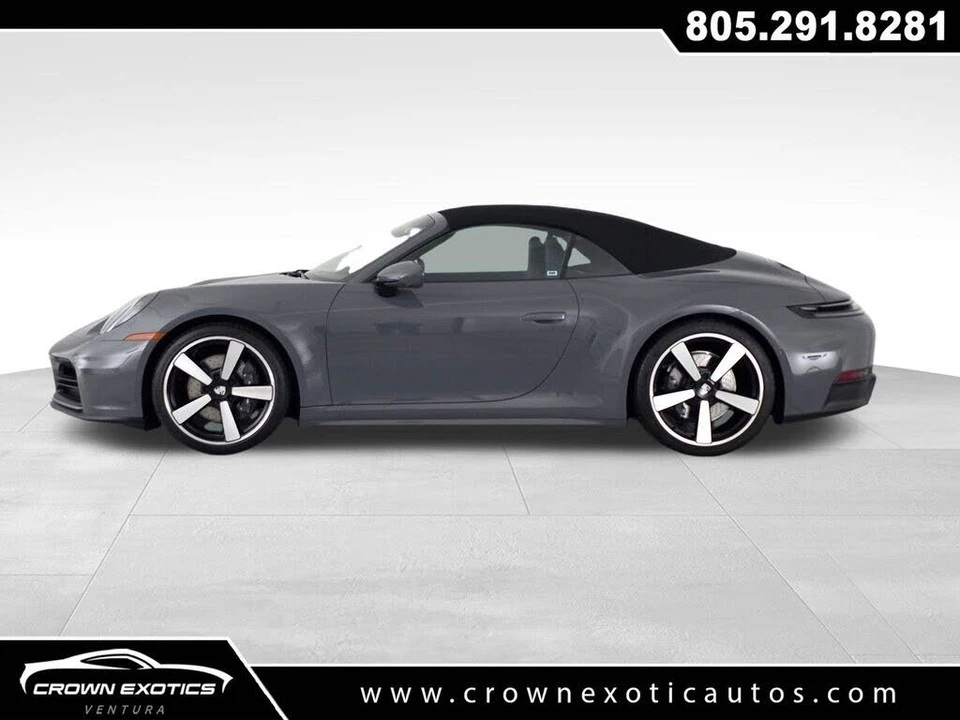 2025 Porsche 992 Carrera - Image 8 of 31