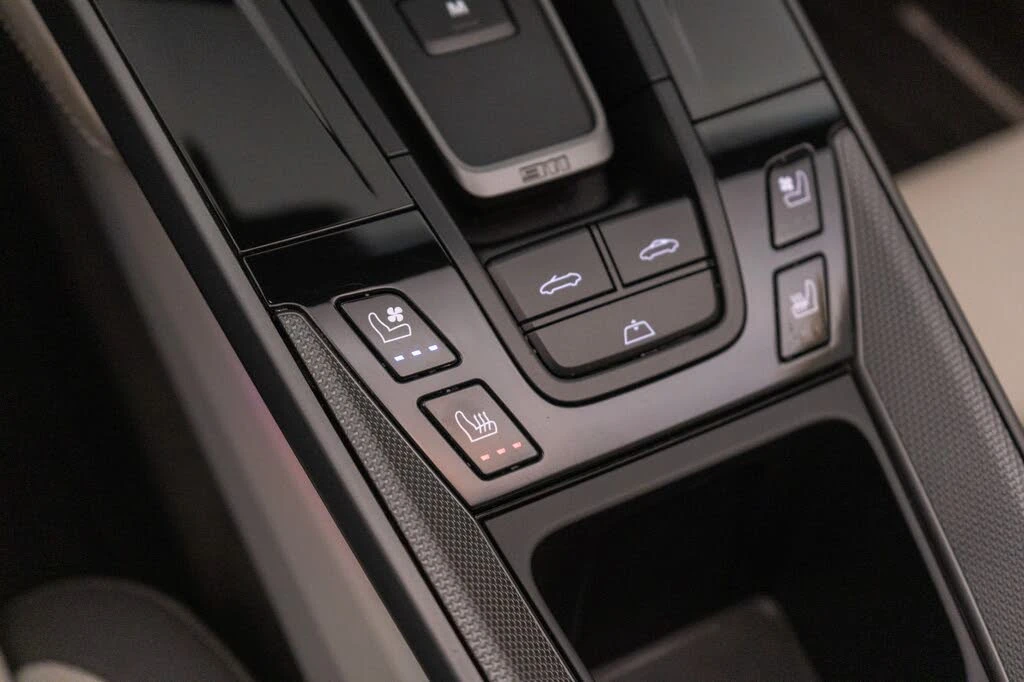 2025 Porsche 992 Carrera - Image 31 of 31