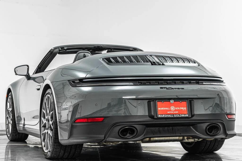 2025 Porsche 992 Carrera - Image 7 of 31