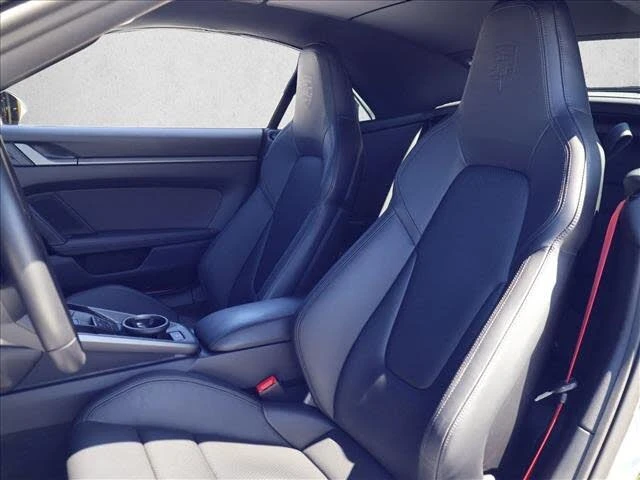 2025 Porsche 992 Carrera - Image 6 of 28