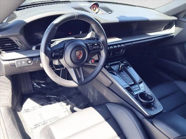 2025 Porsche 992 Carrera - Image 4 of 28