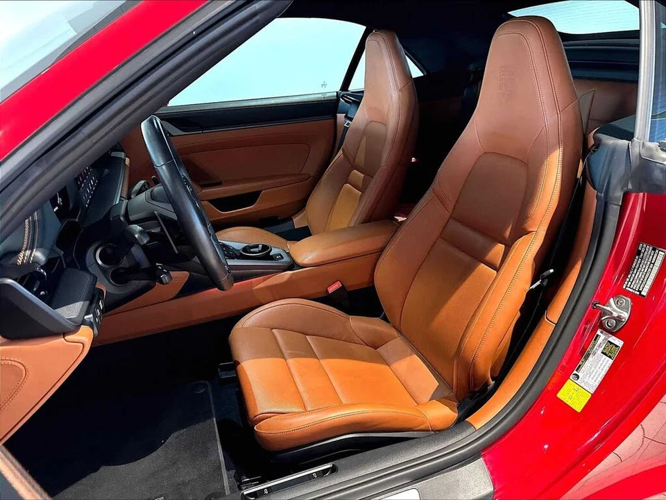 2025 Porsche 992 Carrera - Image 6 of 31