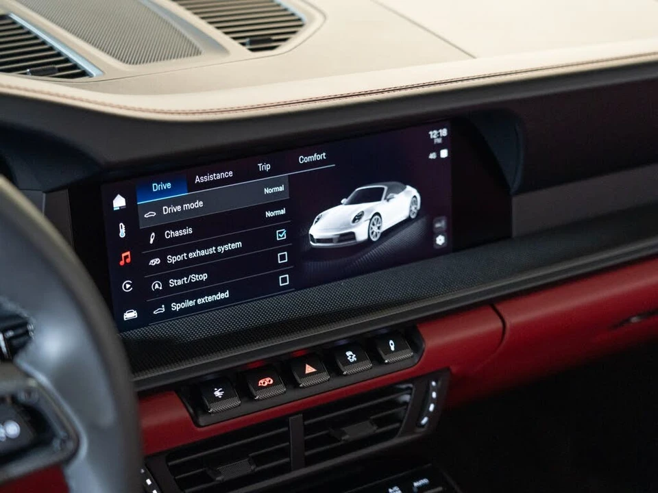 2025 Porsche 992 Carrera - Image 18 of 21