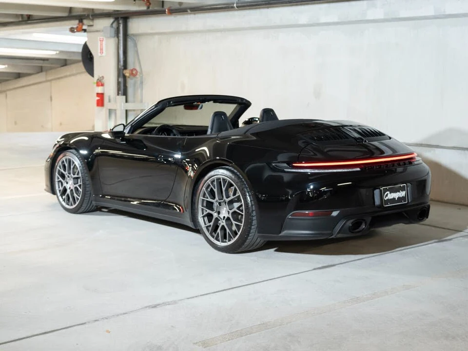 2025 Porsche 992 Carrera - Image 3 of 21