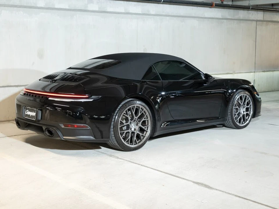 2025 Porsche 992 Carrera - Image 10 of 21