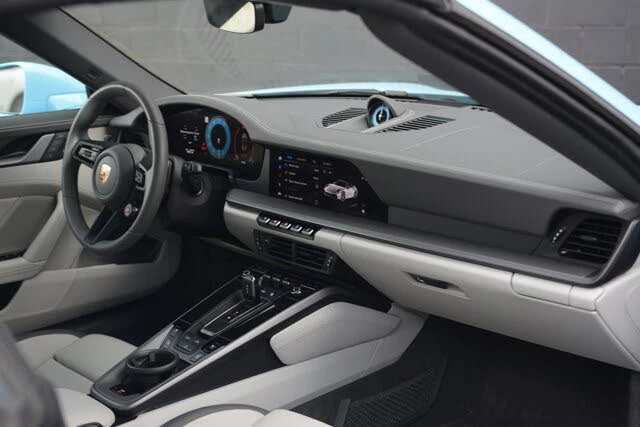 2025 Porsche 992 Carrera - Image 31 of 31