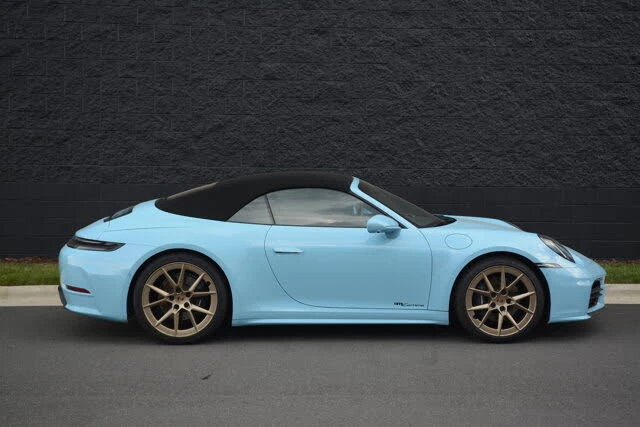 2025 Porsche 992 Carrera - Image 8 of 31