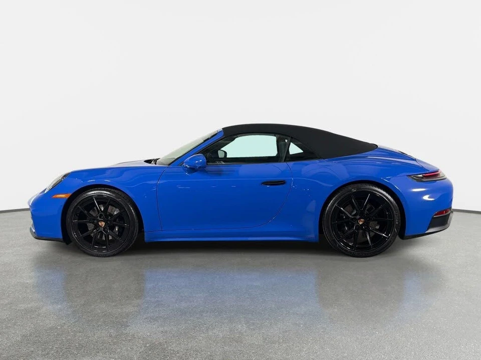 2025 Porsche 992 Carrera - Image 6 of 31