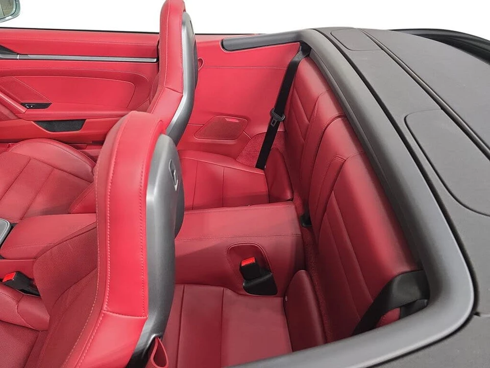 2025 Porsche 992 Carrera - Image 24 of 31