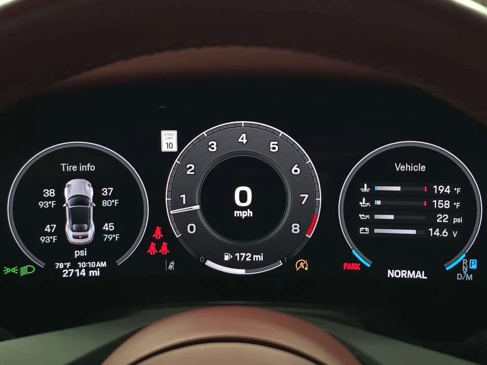 2025 Porsche 992 Carrera - Image 15 of 31
