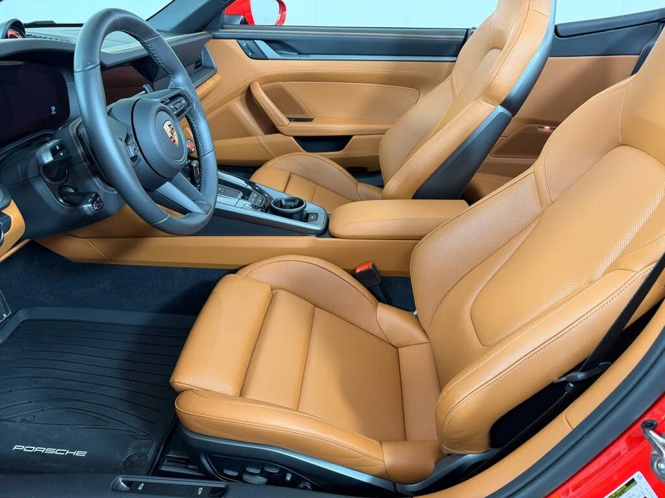 2025 Porsche 992 Carrera - Image 5 of 29