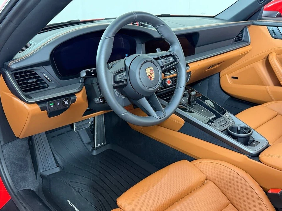 2025 Porsche 992 Carrera - Image 4 of 29