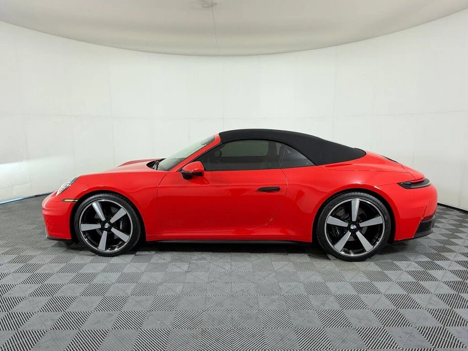 2025 Porsche 992 Carrera - Image 29 of 29