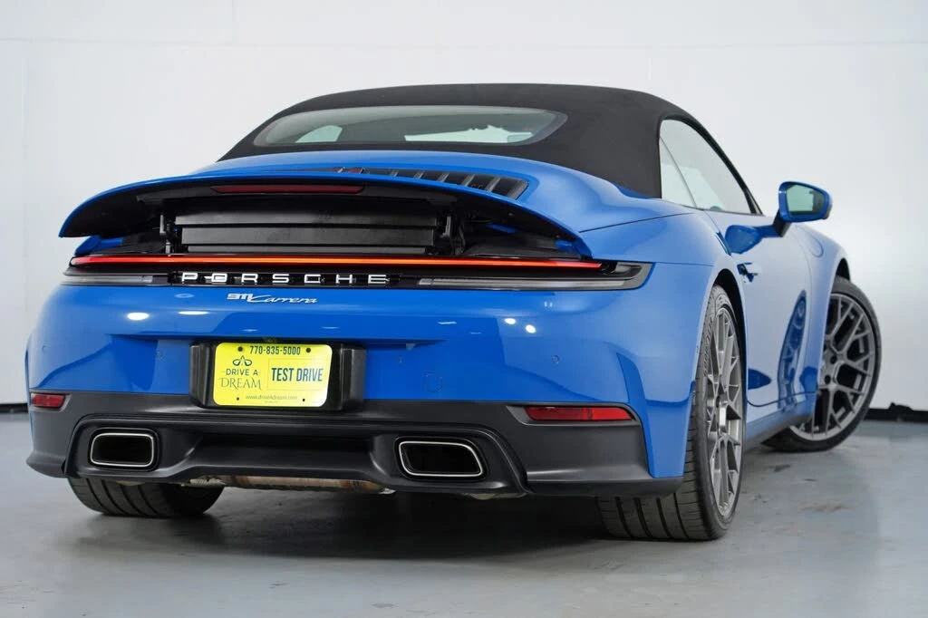 2025 Porsche 992 Carrera - Image 5 of 31