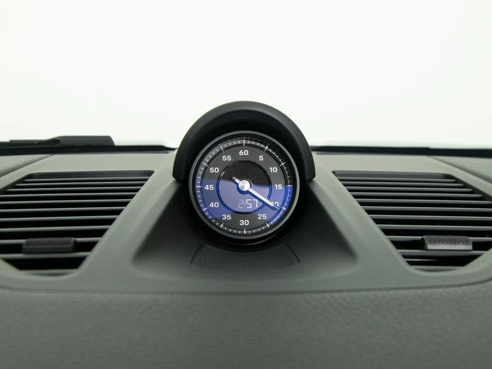 2025 Porsche 992 Carrera - Image 30 of 31
