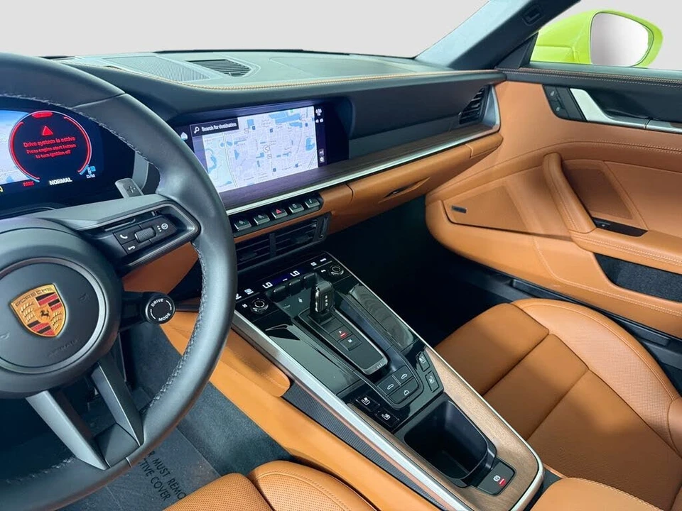 2025 Porsche 992 Carrera - Image 24 of 30