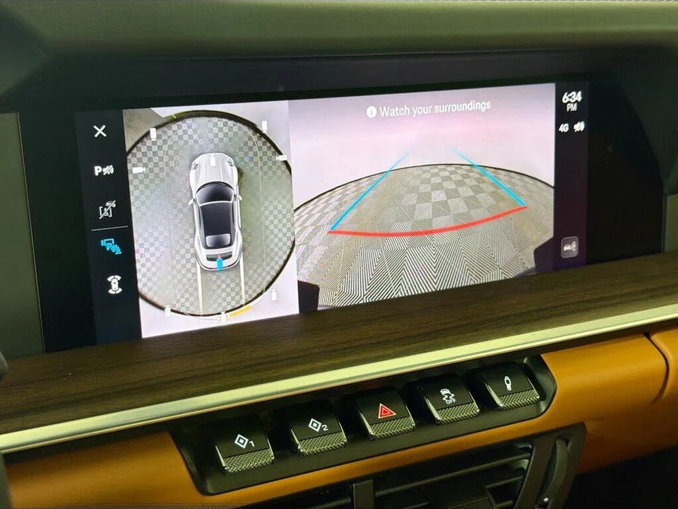 2025 Porsche 992 Carrera - Image 14 of 30