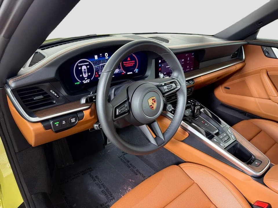 2025 Porsche 992 Carrera - Image 9 of 30