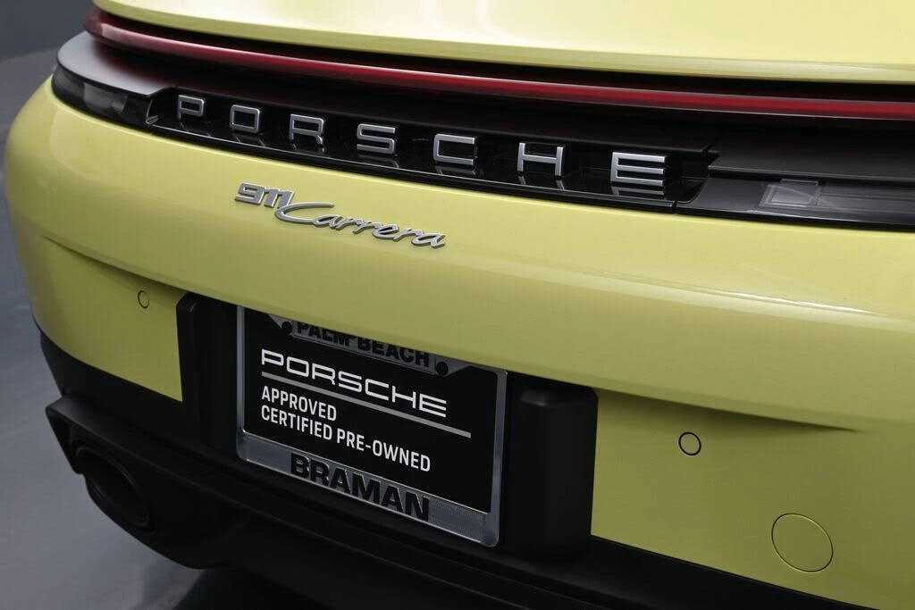 2025 Porsche 992 Carrera - Image 26 of 31