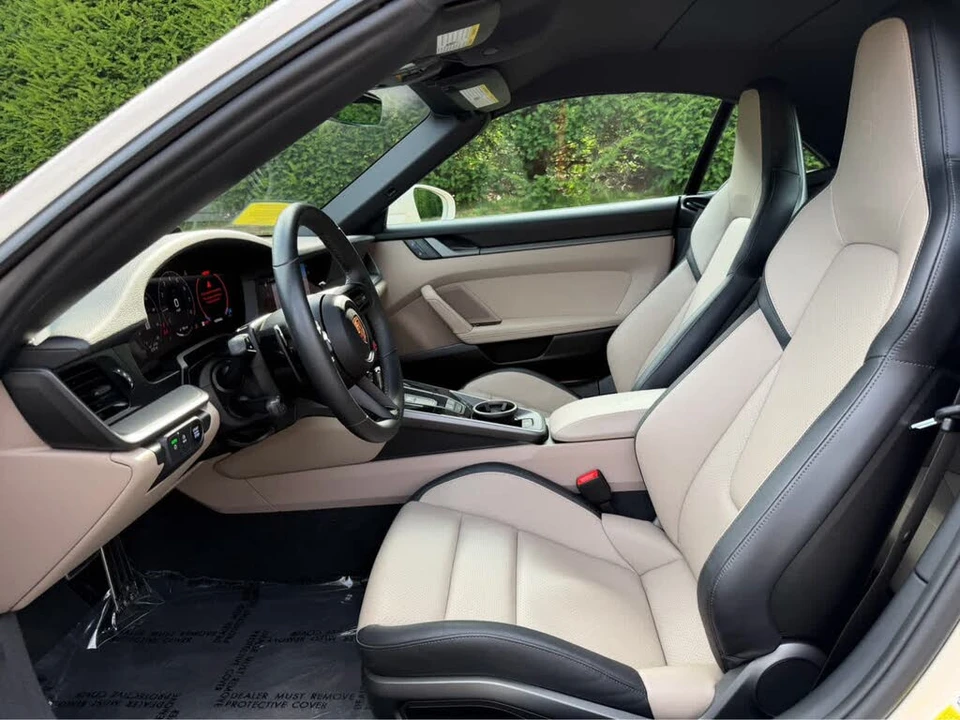 2025 Porsche 992 Carrera - Image 18 of 31