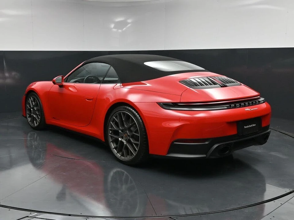 2025 Porsche 992 Carrera - Image 3 of 31