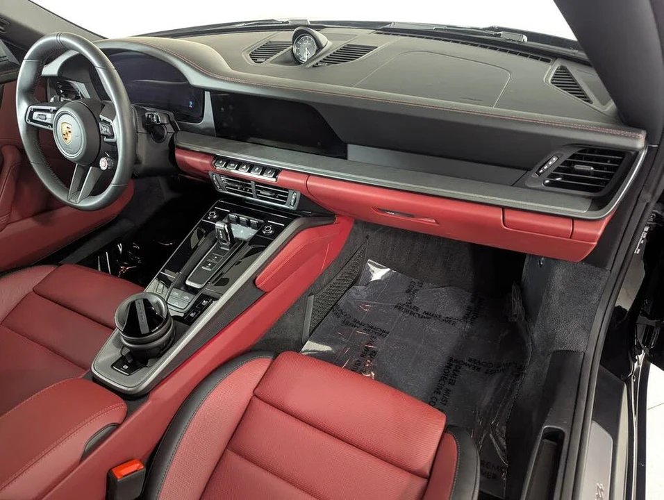 2025 Porsche 992 Carrera - Image 19 of 23