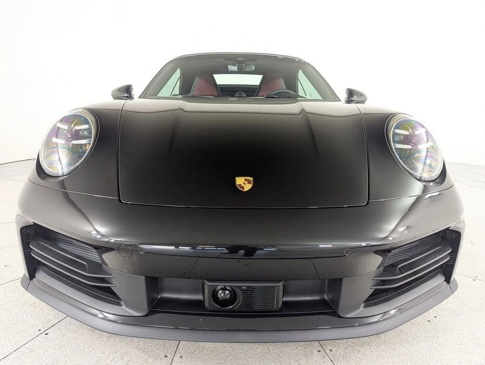 2025 Porsche 992 Carrera - Image 6 of 23