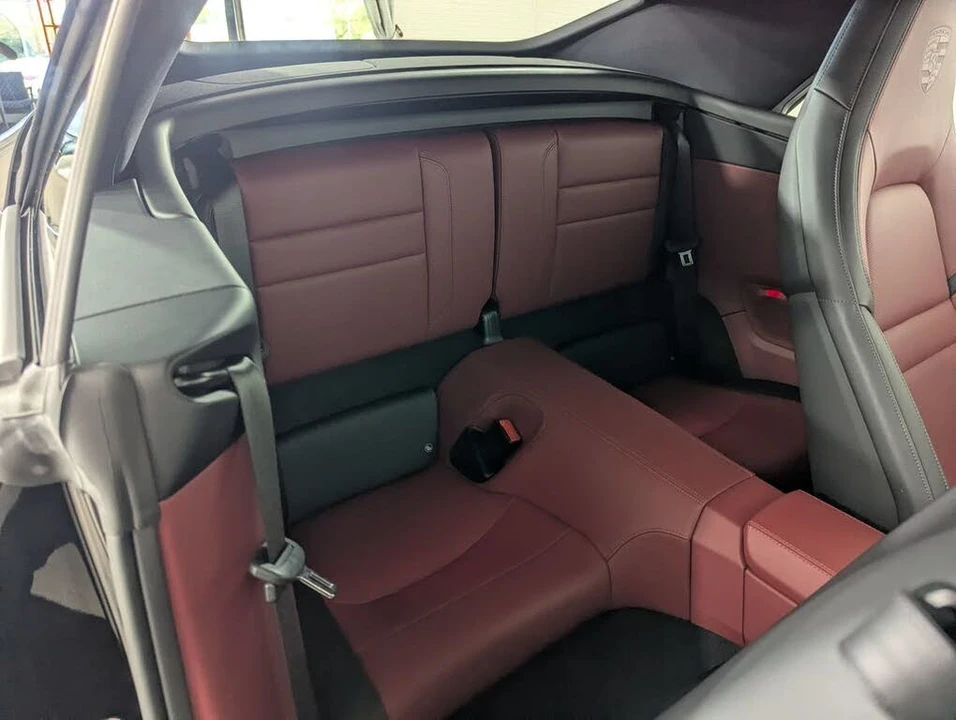 2025 Porsche 992 Carrera - Image 18 of 23