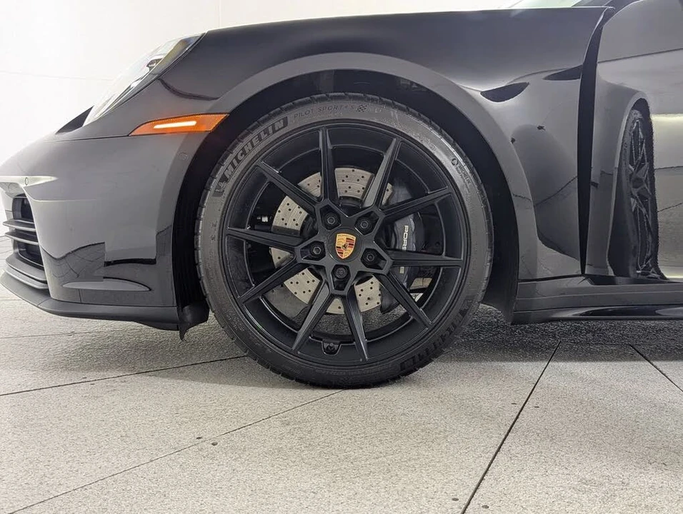 2025 Porsche 992 Carrera - Image 22 of 23