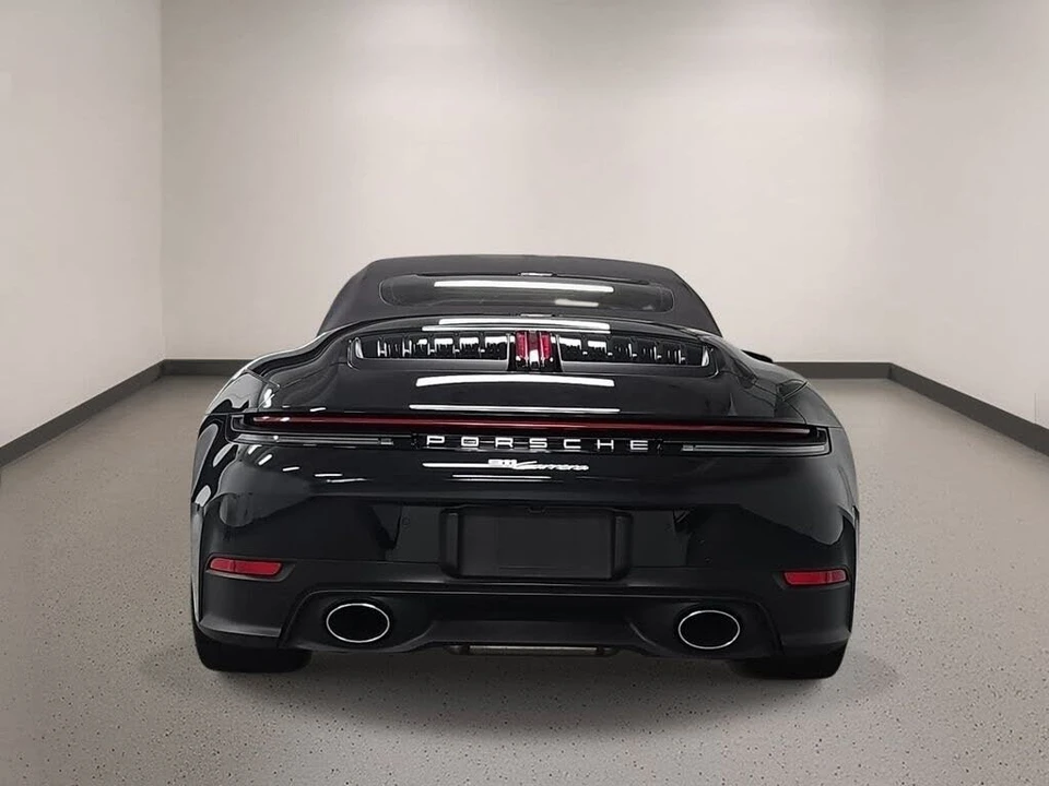 2025 Porsche 992 Carrera - Image 6 of 31