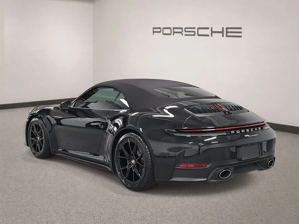 2025 Porsche 992 Carrera - Image 3 of 31