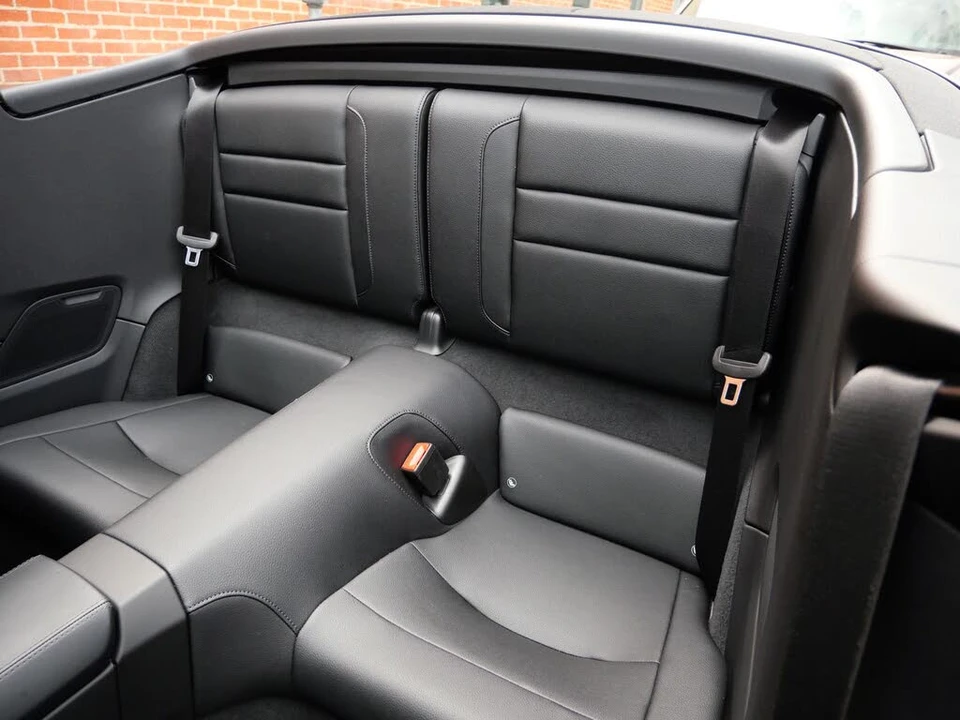2025 Porsche 992 Carrera - Image 22 of 27