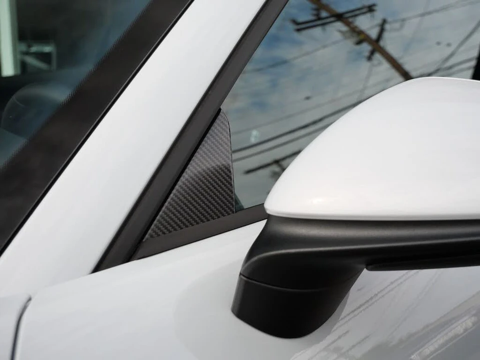 2025 Porsche 992 Carrera - Image 11 of 27