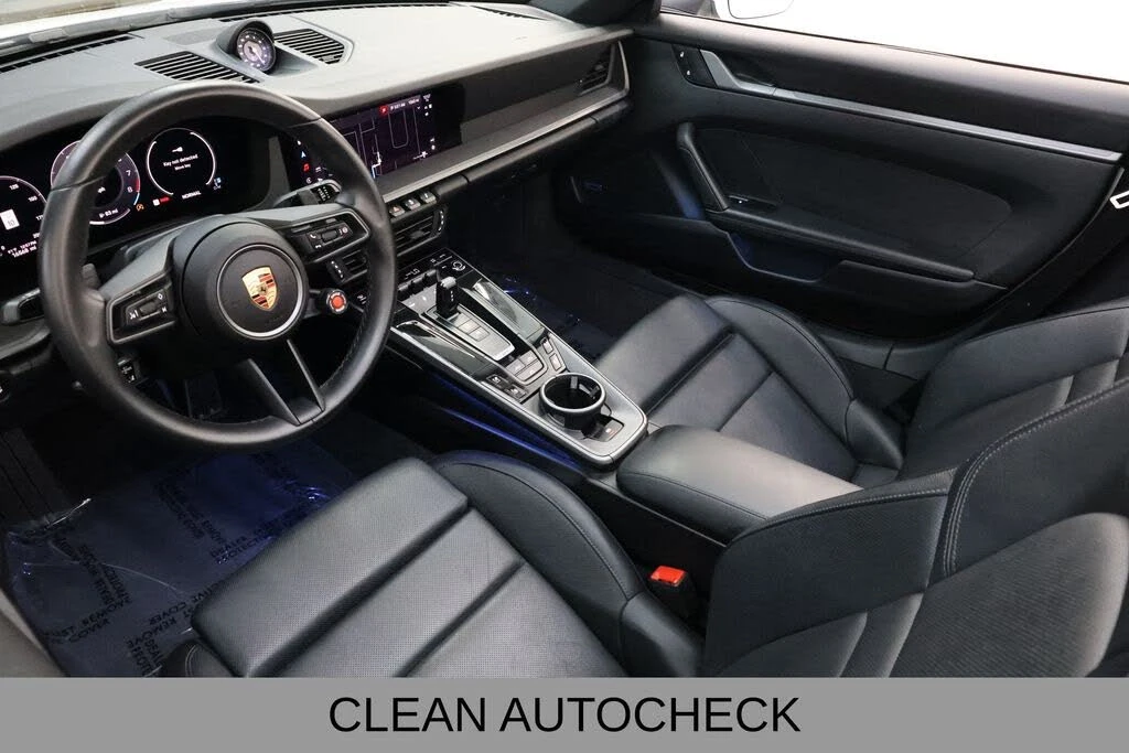 2025 Porsche 992 Carrera - Image 9 of 31