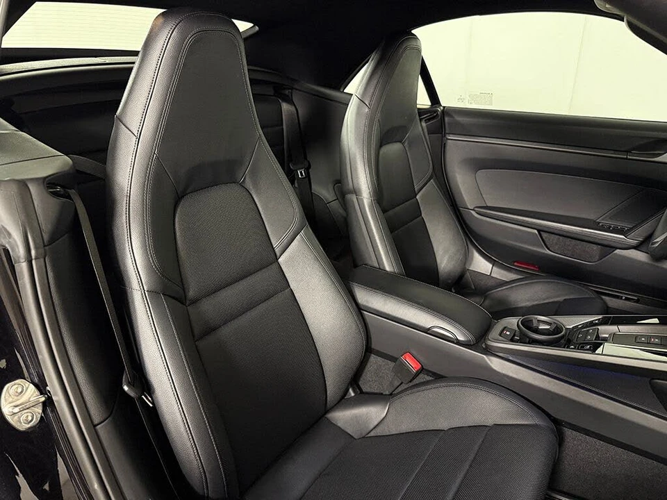 2025 Porsche 992 Carrera - Image 31 of 31