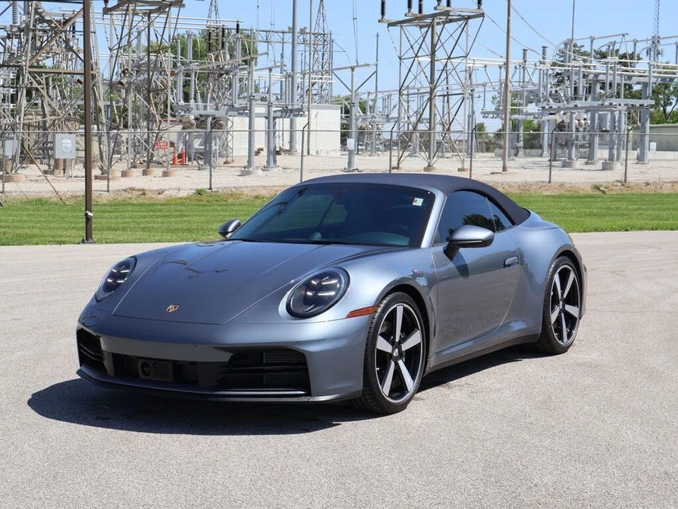 2025 Porsche 992 Carrera - Image 6 of 31
