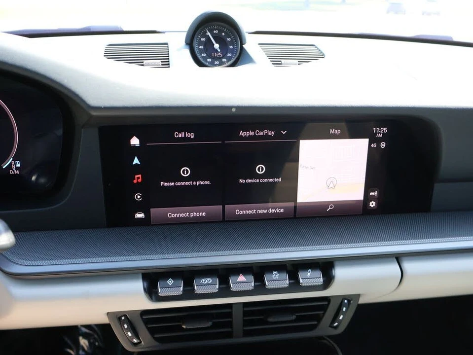 2025 Porsche 992 Carrera - Image 26 of 31