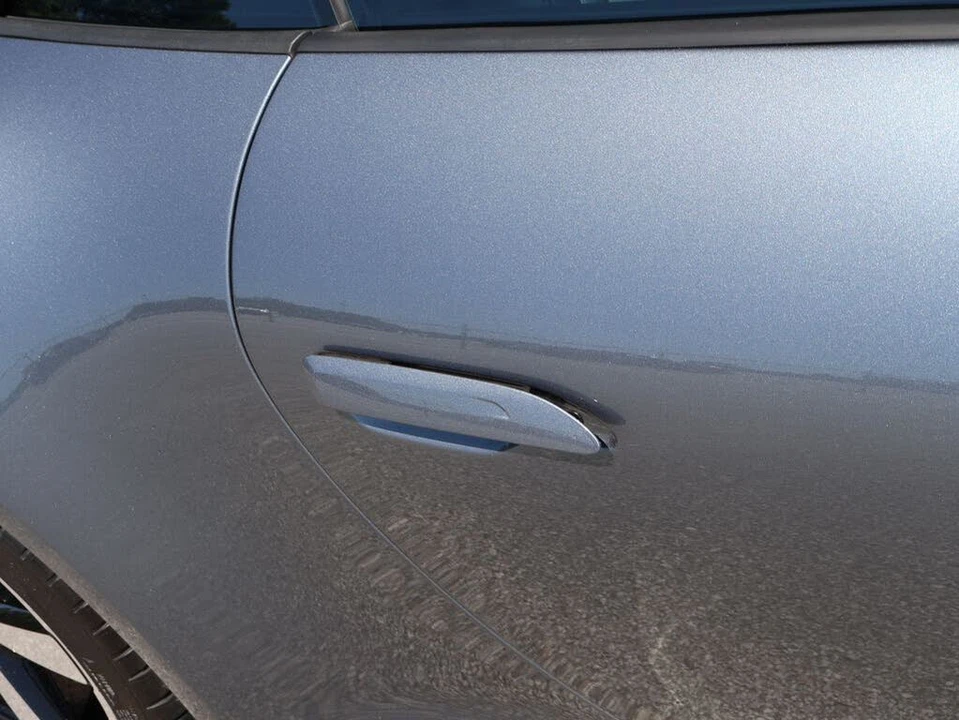 2025 Porsche 992 Carrera - Image 18 of 31