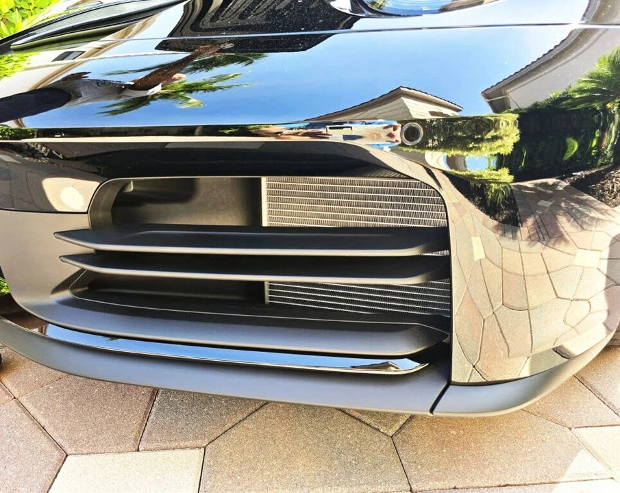2025 Porsche 992 Carrera - Image 17 of 31