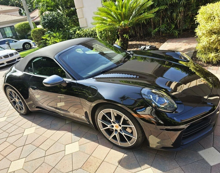 2025 Porsche 992 Carrera - Image 7 of 31