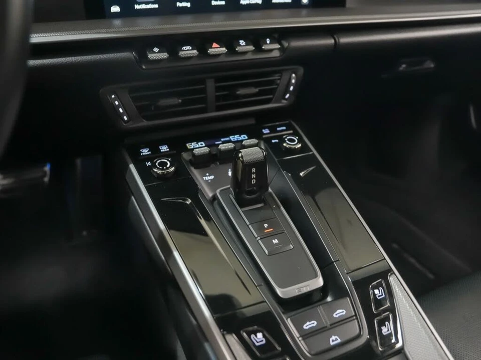 2025 Porsche 992 Carrera - Image 30 of 31