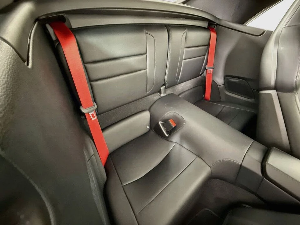 2025 Porsche 992 Carrera - Image 25 of 30